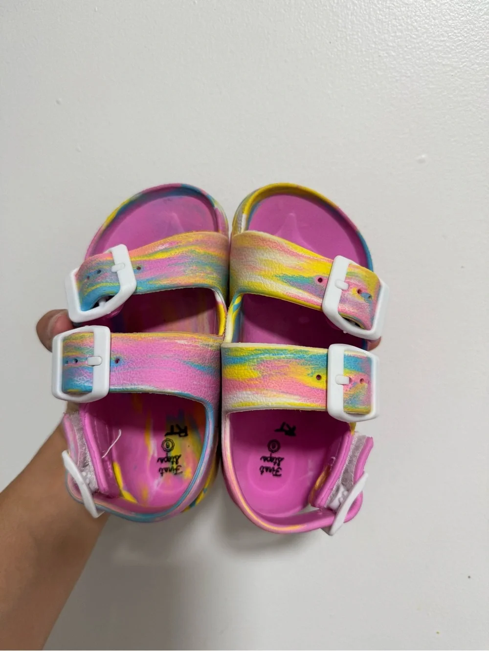 Kids Multicolor Pink Tie-Dye Buckle Sandals